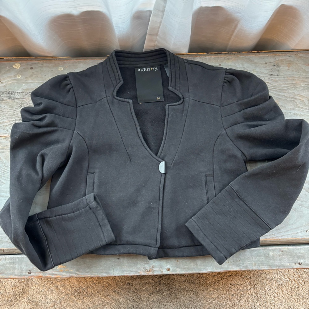 Industry black cropped sweatshirt | size large